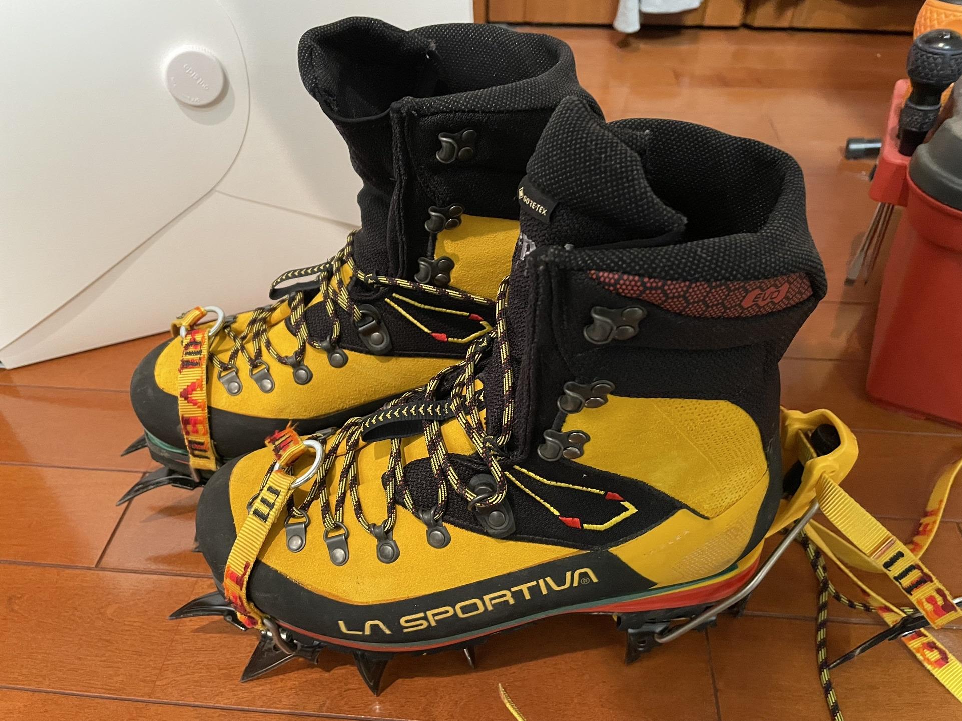LA SPORTIVA 持ち運ば EVO 登山靴 40 冬用
