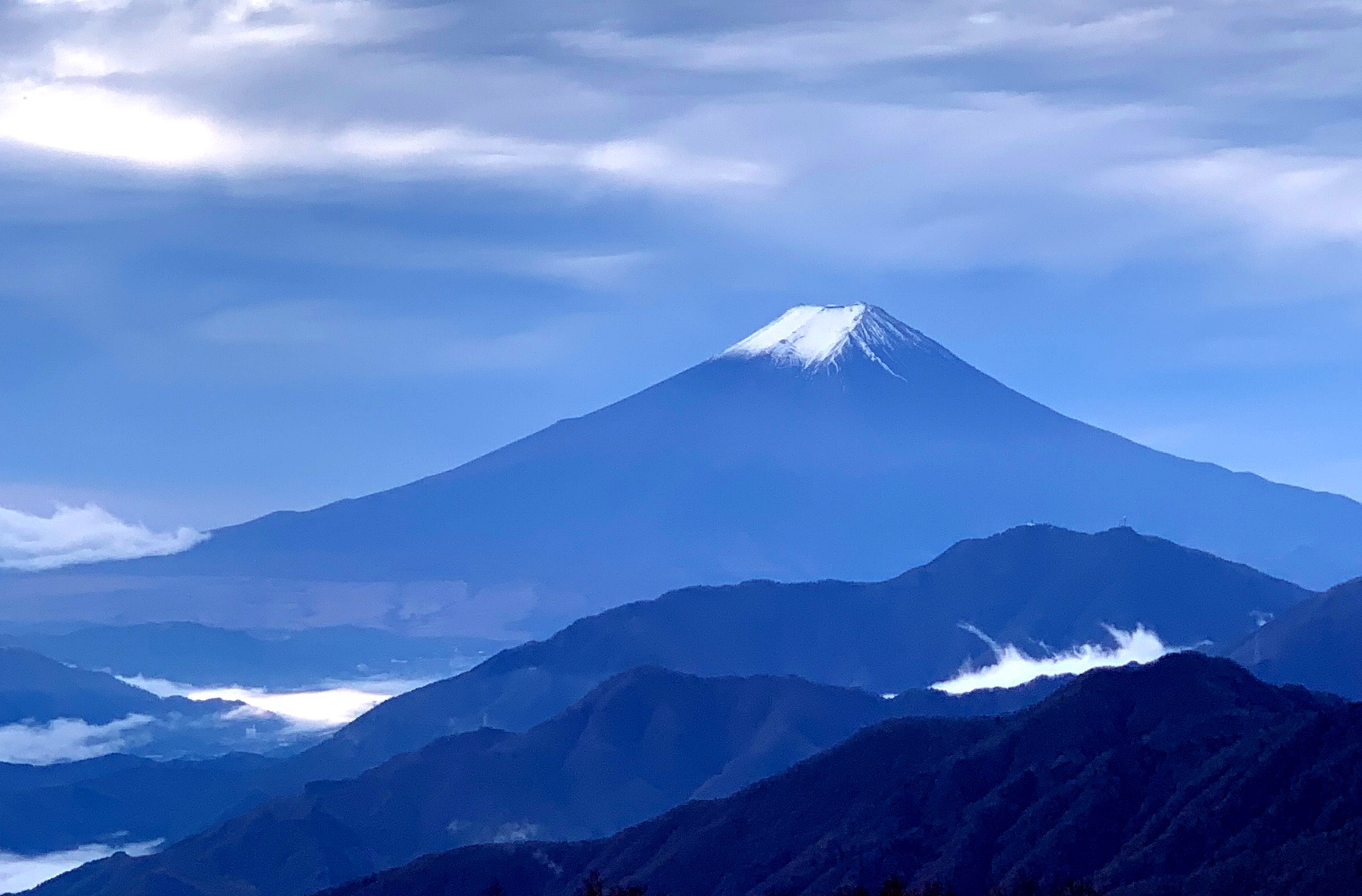 500円札の雁ヶ腹摺山と姥子山へ Afterburnerさんの雁ヶ腹摺山 岩殿山の活動データ Yamap ヤマップ