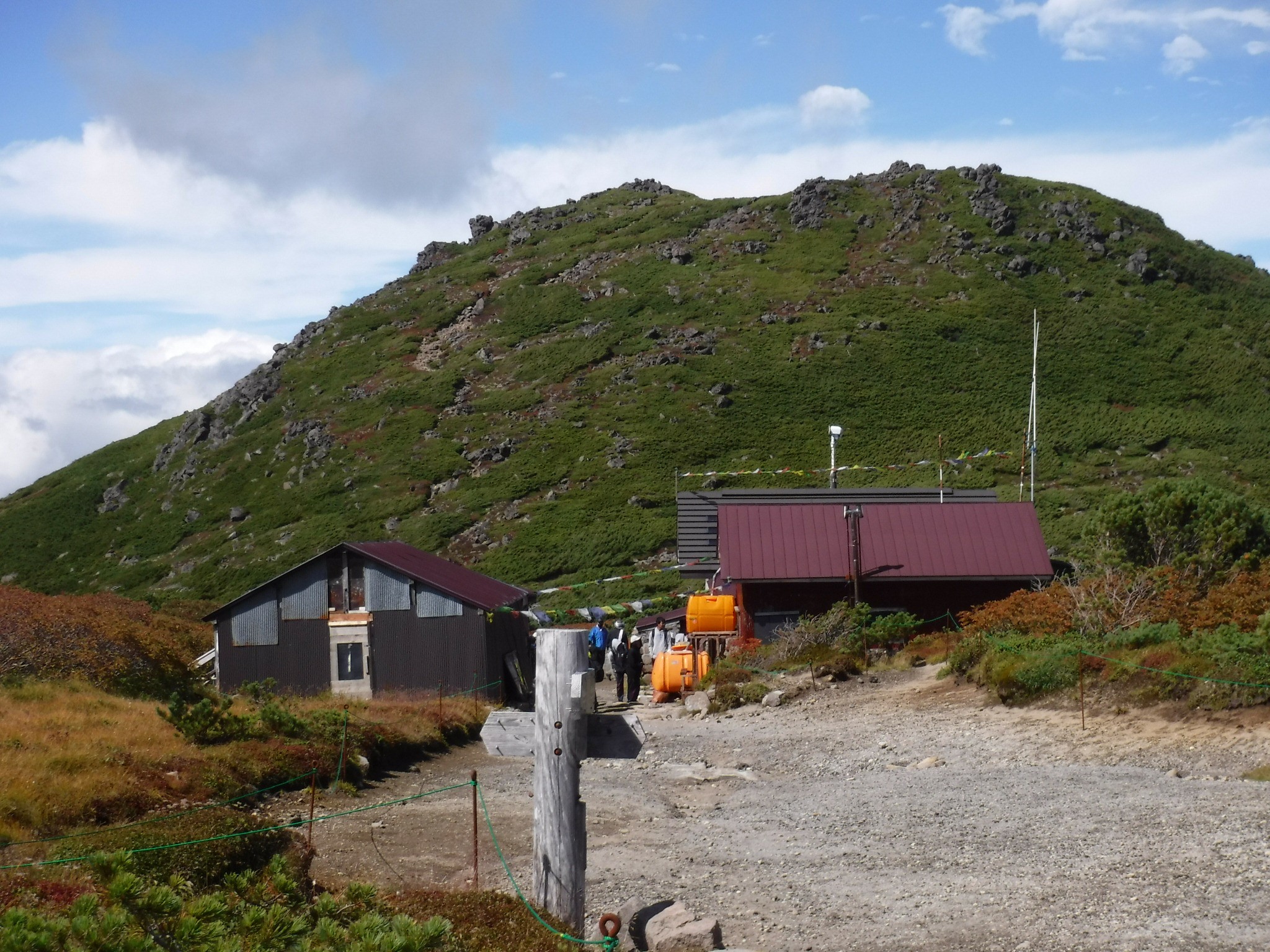 黒岳石室避難小屋