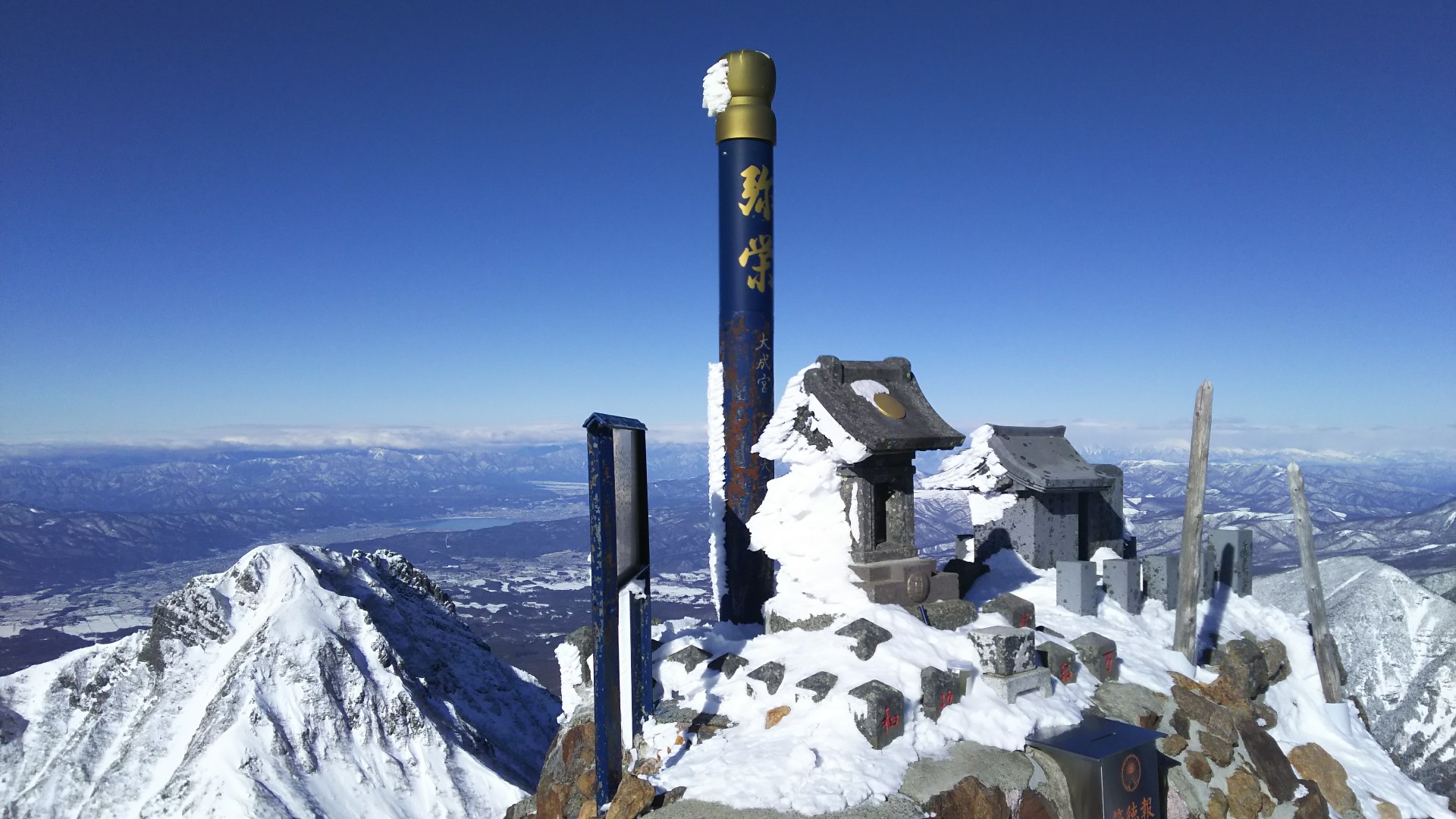 赤岳初めは南峰リッジ ルンゼ 阿弥陀岳を添えて Hikarimono 休業中さんの八ヶ岳 赤岳 硫黄岳 天狗岳 の活動データ Yamap ヤマップ