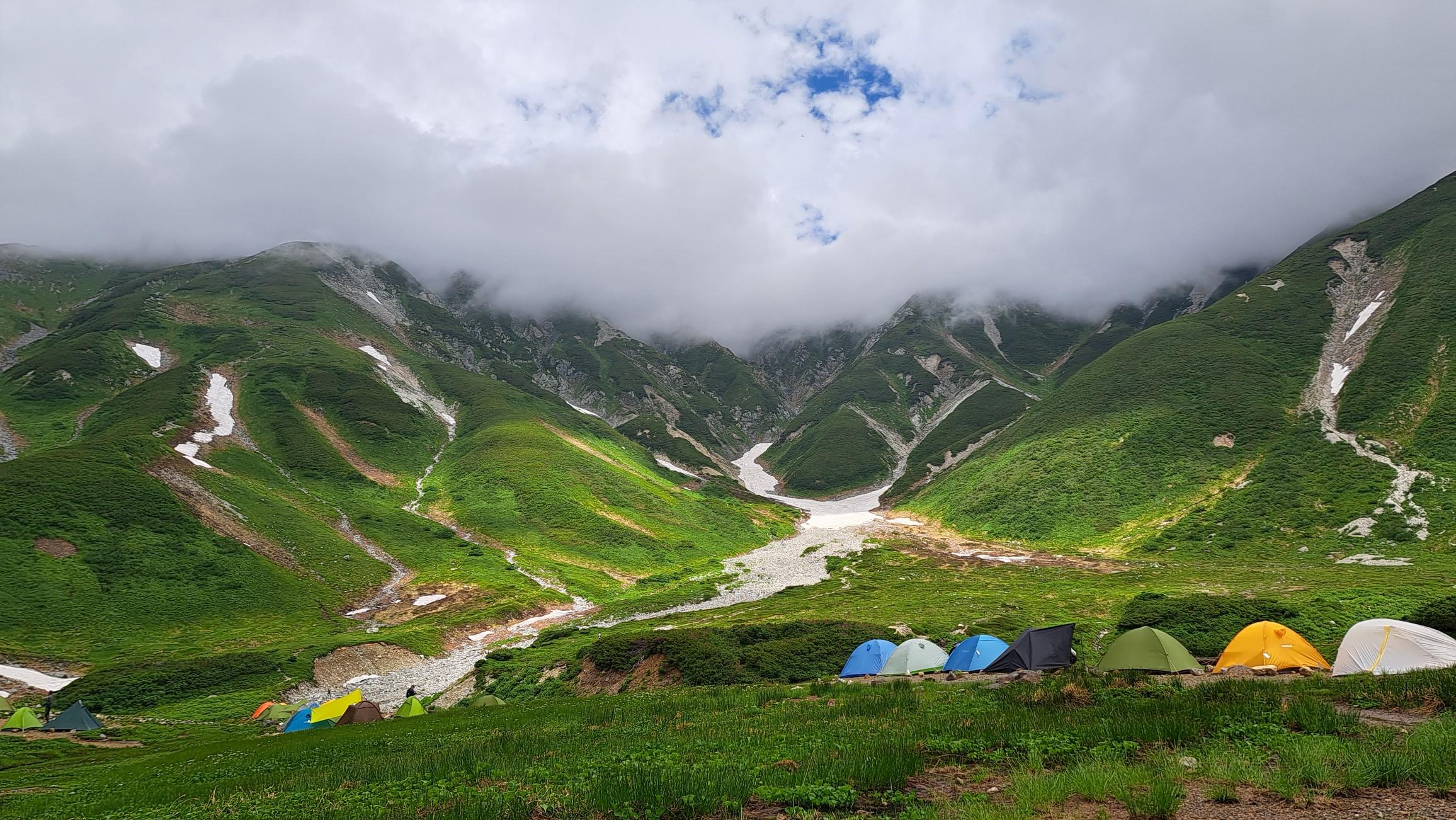 少しの青空に一喜一憂