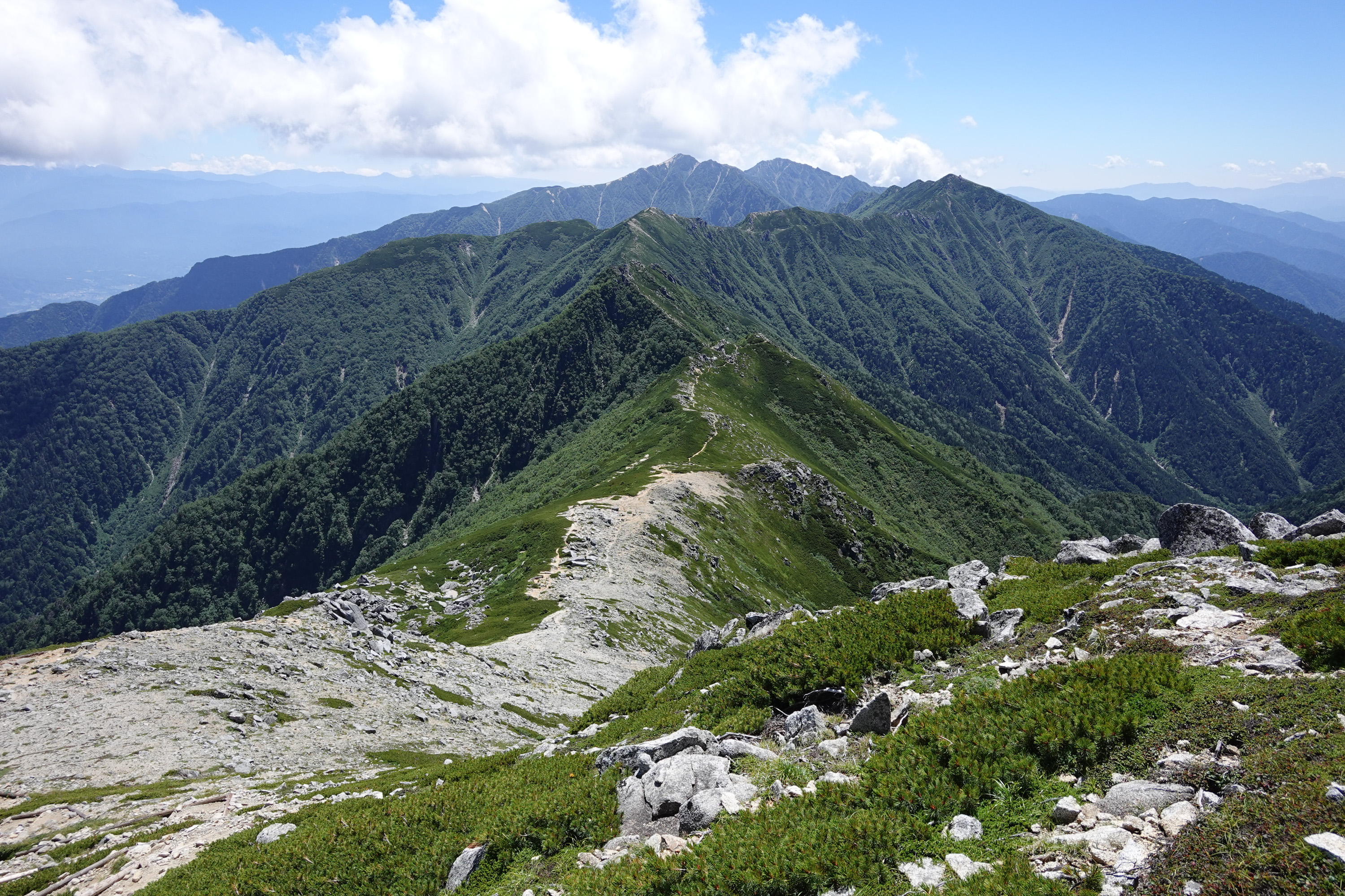 日帰り縦走 の中央アルプス 空木岳 宝剣岳 木曽駒ヶ岳 こいまるさんの木曽駒ヶ岳 空木岳 越百山の活動データ Yamap ヤマップ