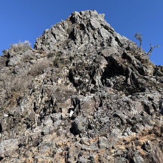 下から見た鹿納坊主側👀
鹿納坊主からこれ降りようとしてました笑
巻道ありです👌