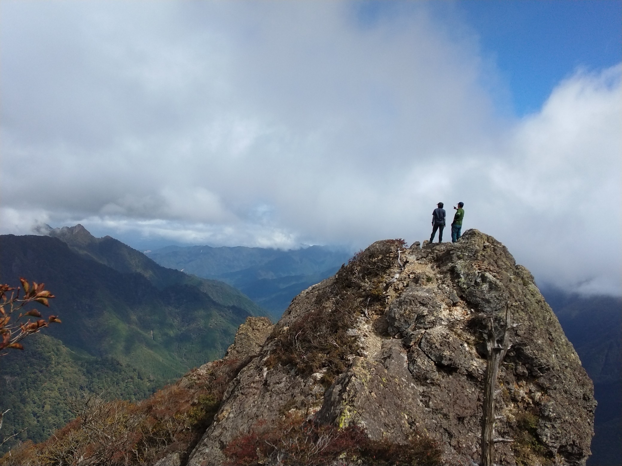 松が鼻 筒が岳 祖母山 障子岳 親父山 黒岳 三尖 おかちゃんさんの祖母山の活動データ Yamap ヤマップ