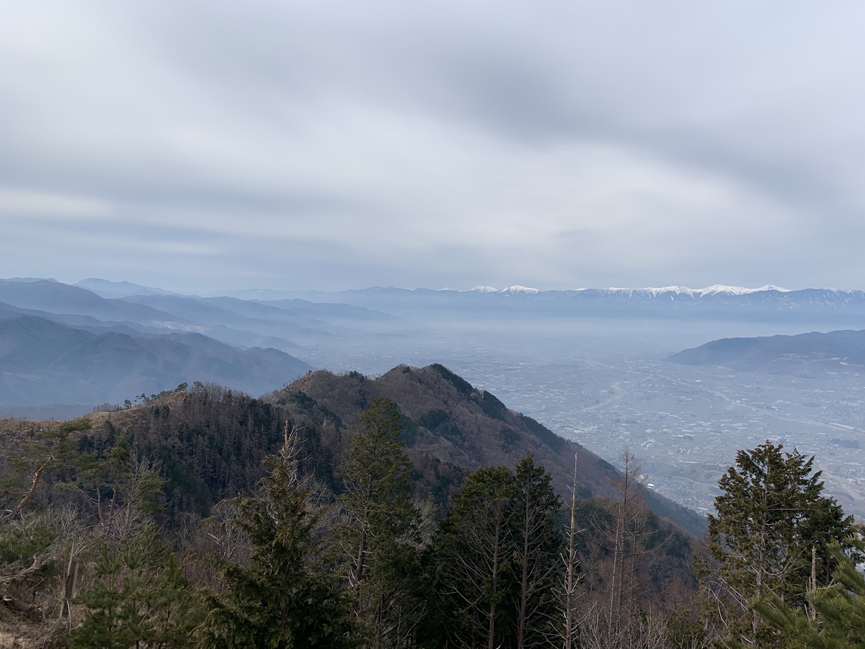 甲州高尾山 棚横手山 02 15 Haya470さんの甲州高尾山 山梨県甲州市 高宕山 源次郎岳の活動データ Yamap ヤマップ