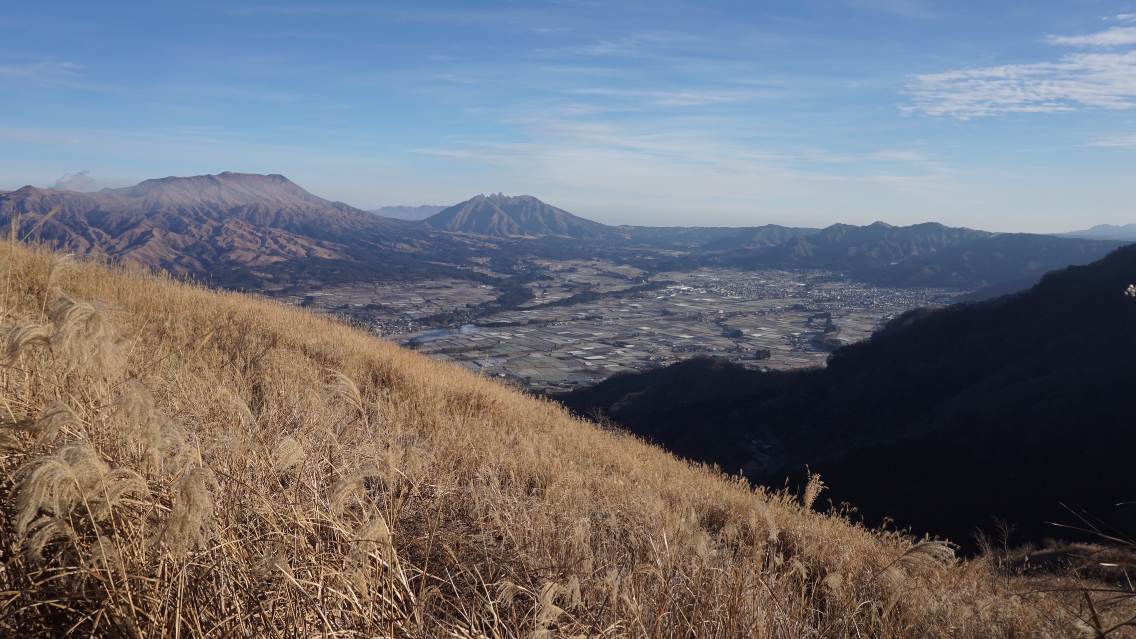 南阿蘇外輪山縦走 高森駅 俵山展望所 リーチさんの俵山 冠ヶ岳 清栄山の活動データ Yamap ヤマップ