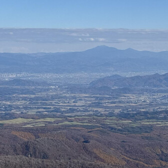 早池峰
手前に雫石、盛岡の街が見える。