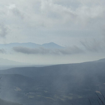 唯一視界が開けた方角、蓼科山？