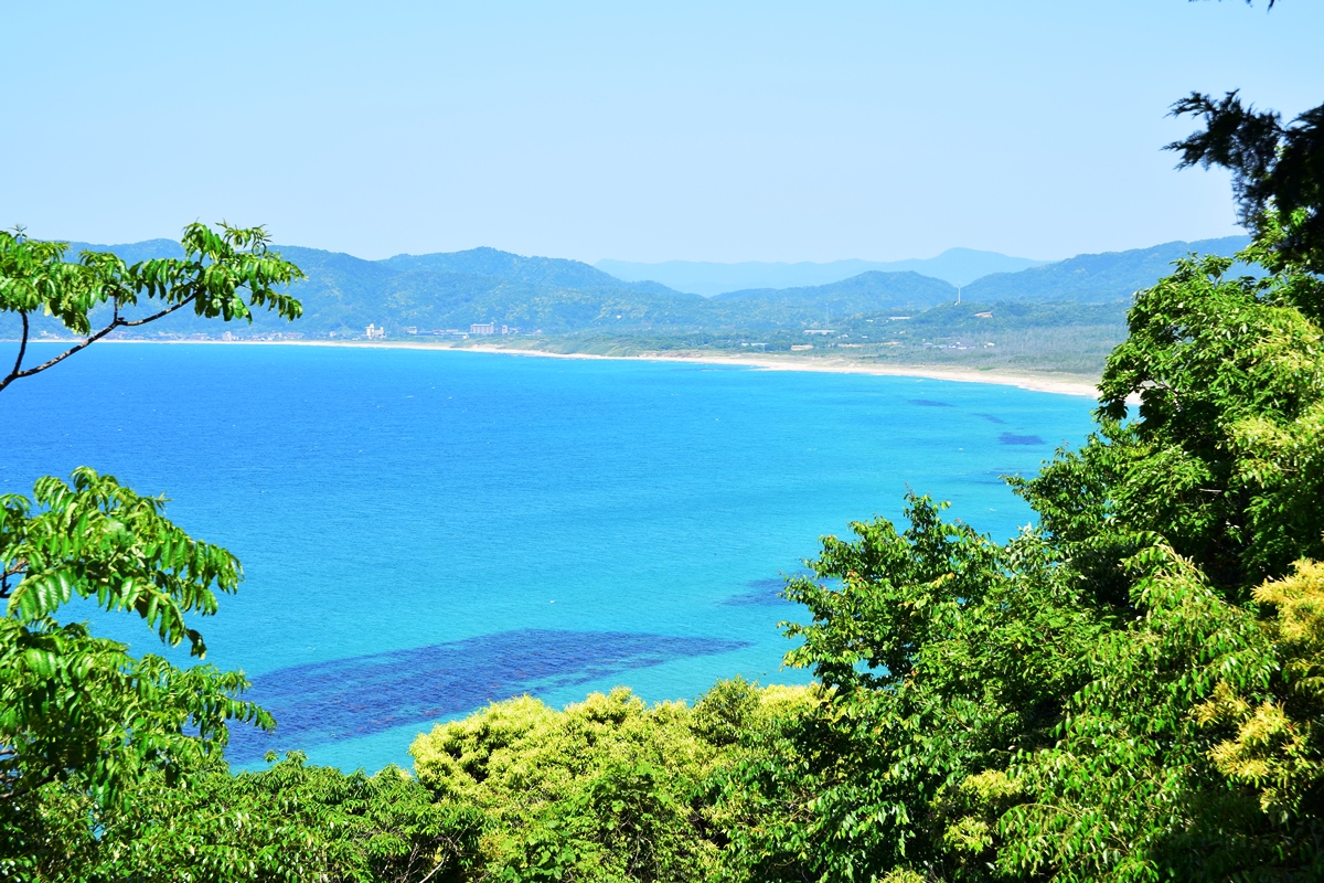 先ほど歩いたロングビーチ