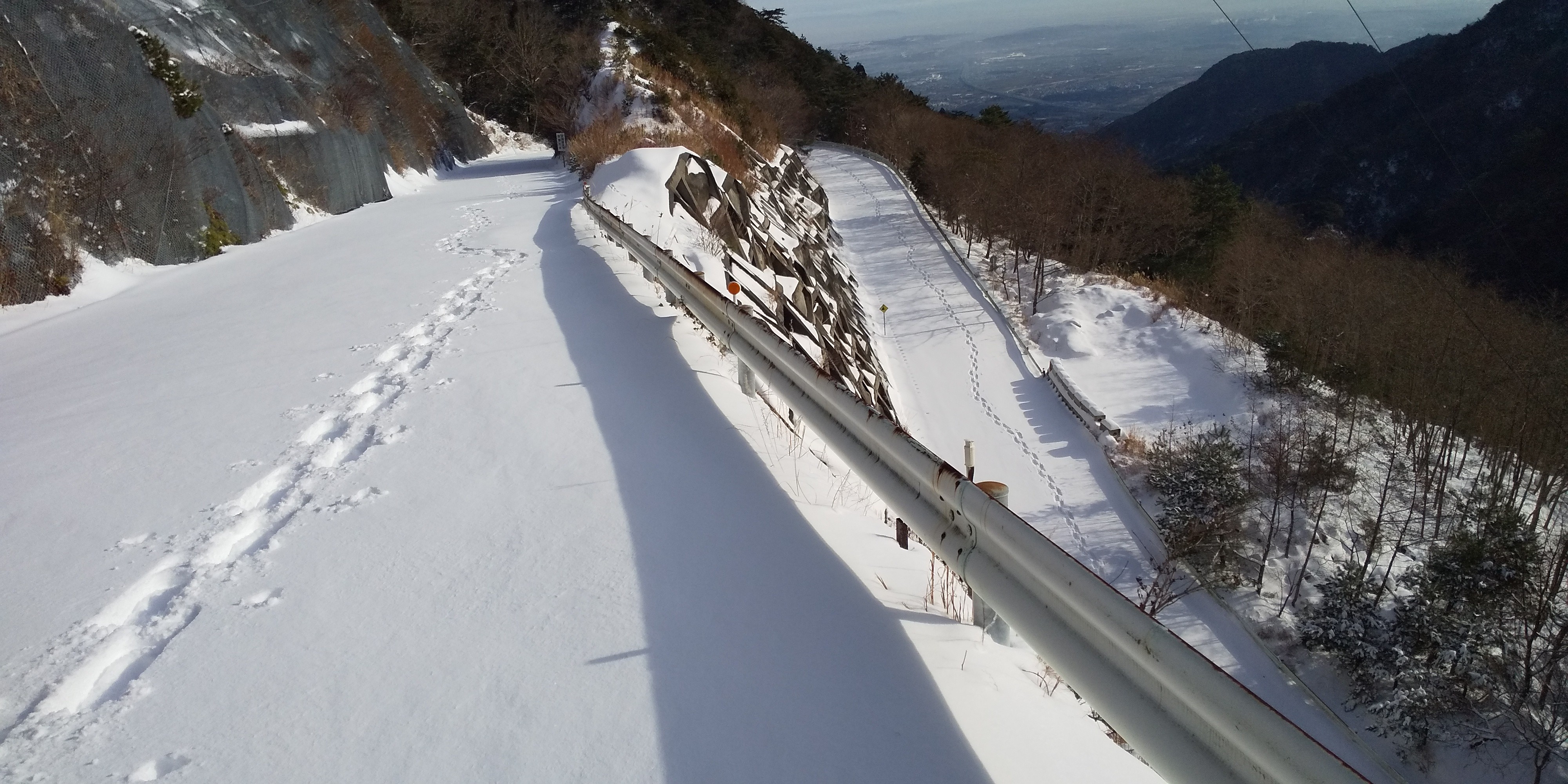 冬期封鎖中鈴鹿skylineｽﾉｼｭｰﾊｲｸ Kawatomoさんの御在所岳 御在所山 雨乞岳の活動データ Yamap ヤマップ
