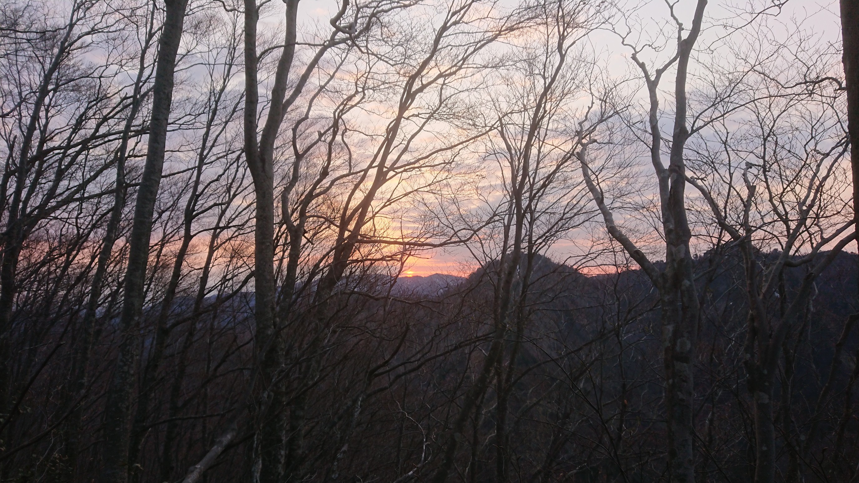 木六山・銀次郎山 日本平から陽