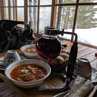 霧ヶ峰・車山・大笹峰 名物ボルシチとサイフォンコーヒー
うまー