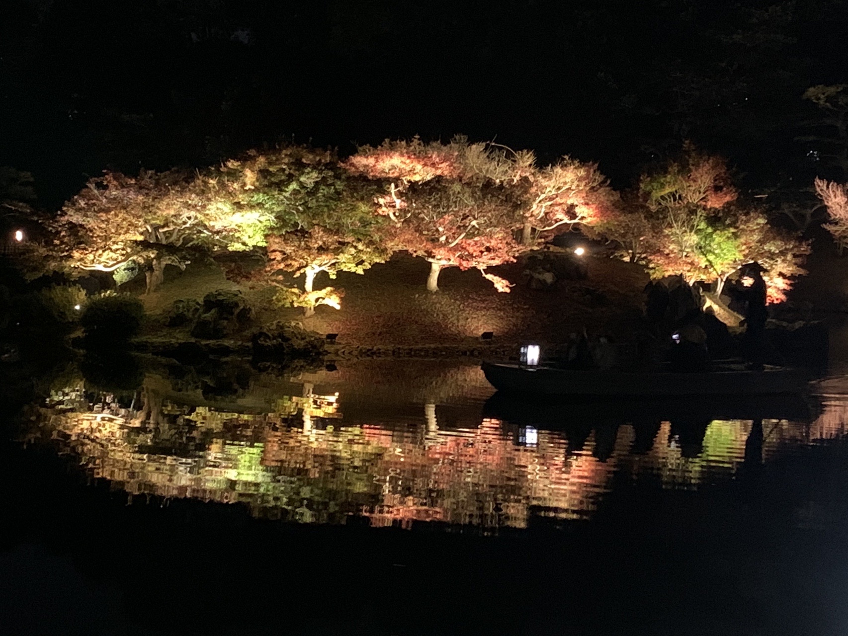 栗林公園紅葉ライトアップ 和船 11 25 ババさんさんのウォーキングの活動データ Yamap ヤマップ