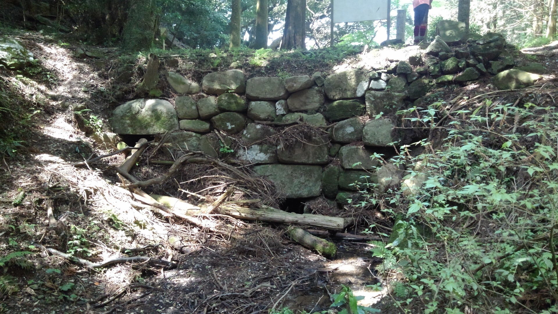 雷山神籠石 不動滝 こばみさんの雷山 井原山の活動日記 Yamap ヤマップ
