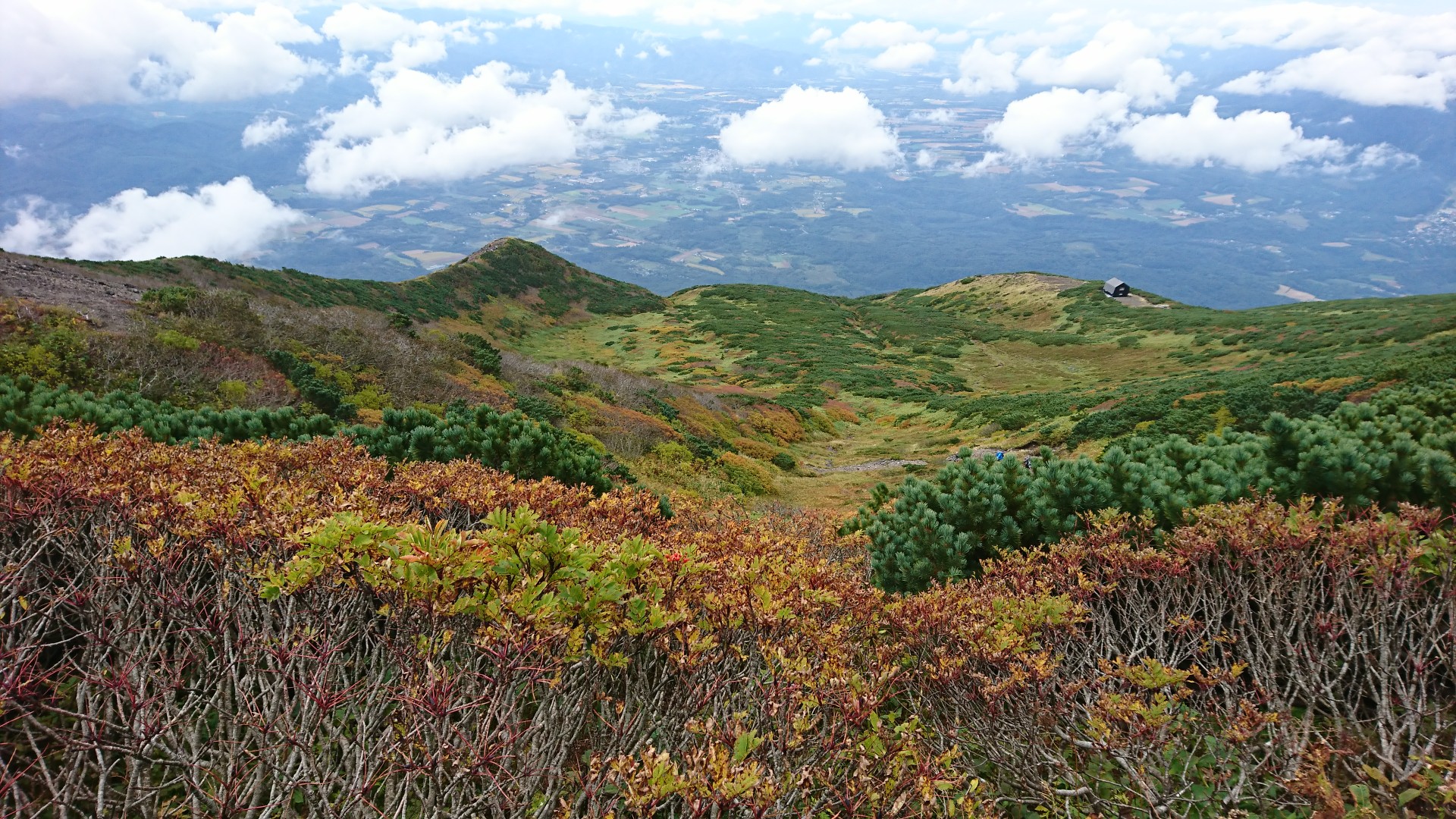晴れた 火口だ 紅葉だ 威風堂々の蝦夷富士 羊蹄山 ふくやまさんの羊蹄山 蝦夷富士 の活動日記 Yamap ヤマップ