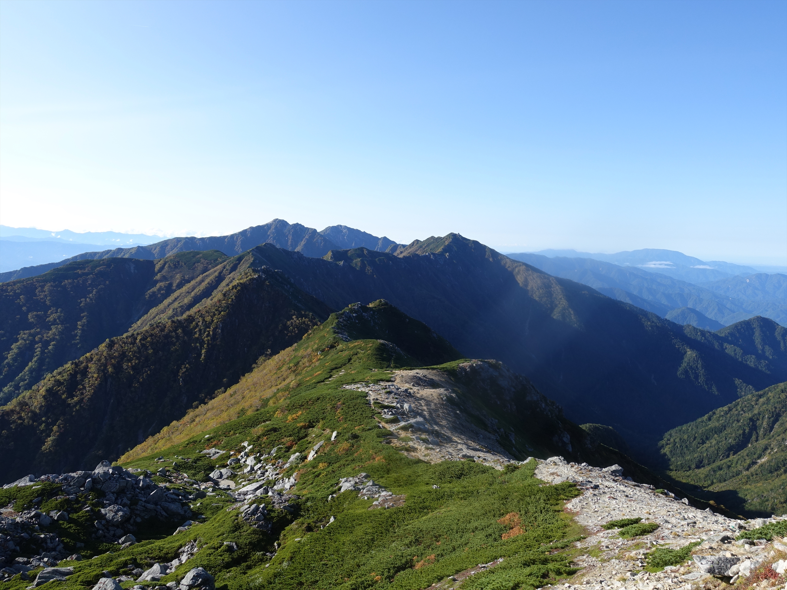 バスセンター 木曽駒ヶ岳 テント泊 空木岳 バスセンター 9 次郎柿さんの木曽駒ヶ岳 空木岳 越百山の活動データ Yamap ヤマップ