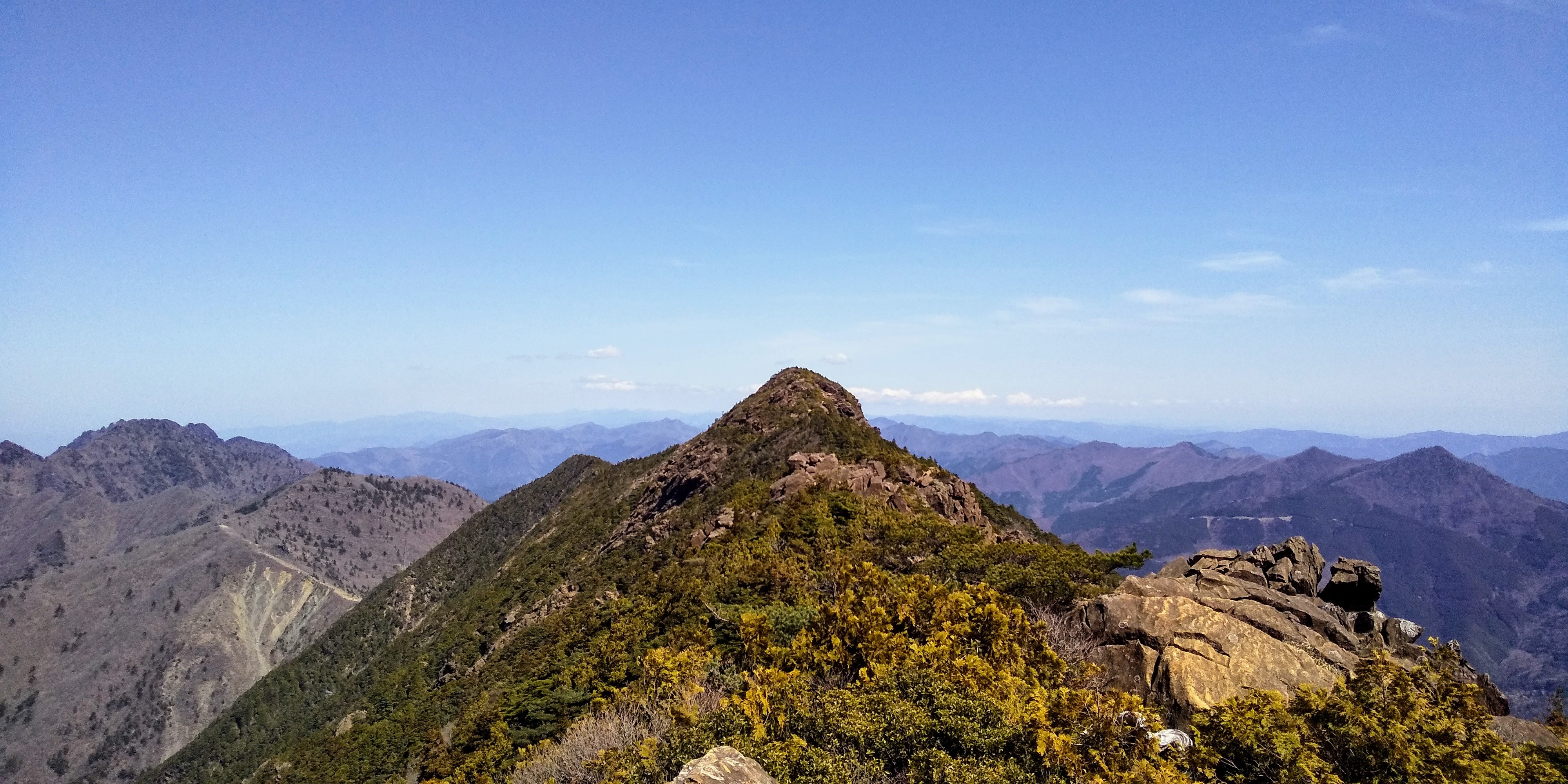 東赤石山 八巻山トレーニング21 04 いよ るさんの東赤石山 西赤石山 物住頭の活動データ Yamap ヤマップ