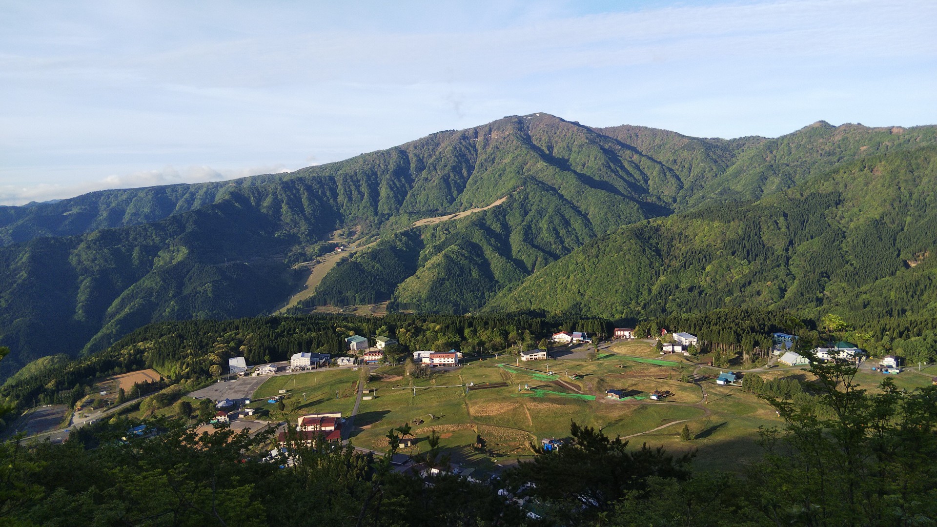 鉢伏山 氷ノ山 ぶん回し 21 Bluemoon51さんの氷ノ山 須賀ノ山 鉢伏山 瀞川山の活動データ Yamap ヤマップ