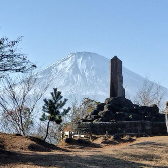 足柄城の正面から見えていたであろう立派な富士山、いい立地だなぁ〜