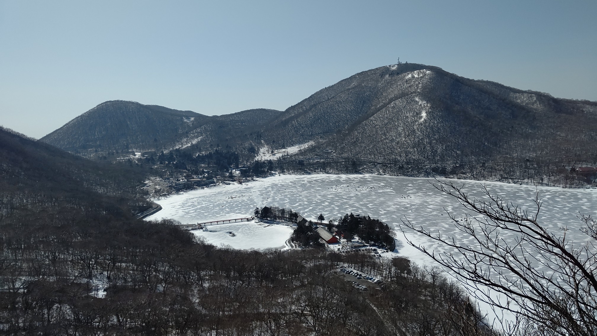 赤城山周回と大沼氷上ランチ さやさんの赤城山 黒檜山 荒山の活動データ Yamap ヤマップ