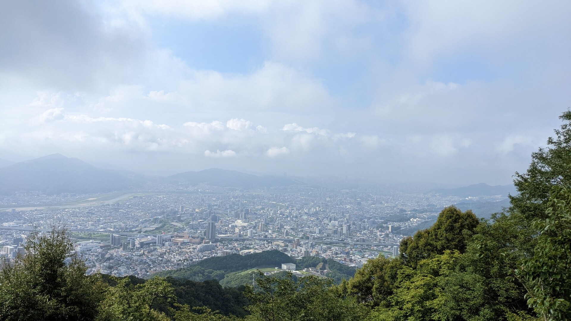 権現山 毘沙門天 多宝塔 緑井浄水場 おりょうさんの阿武山 野登呂山の活動データ Yamap ヤマップ