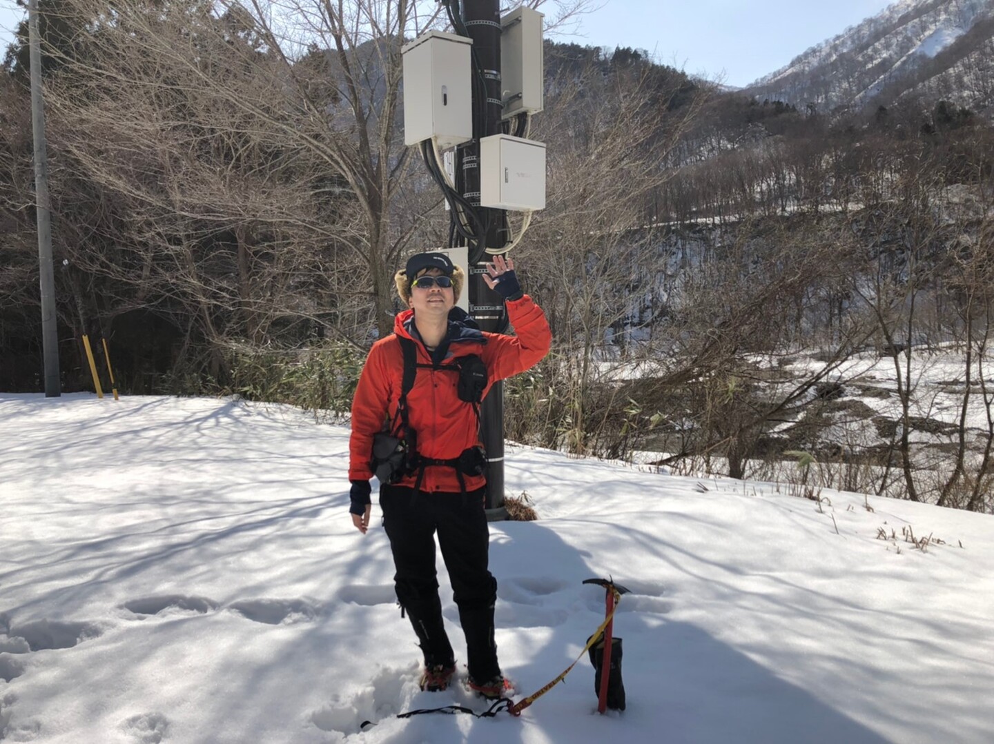 白毛門 03 01 谷川岳 七ツ小屋山 大源太山の写真61枚目 変なポーズとバック Yamap ヤマップ
