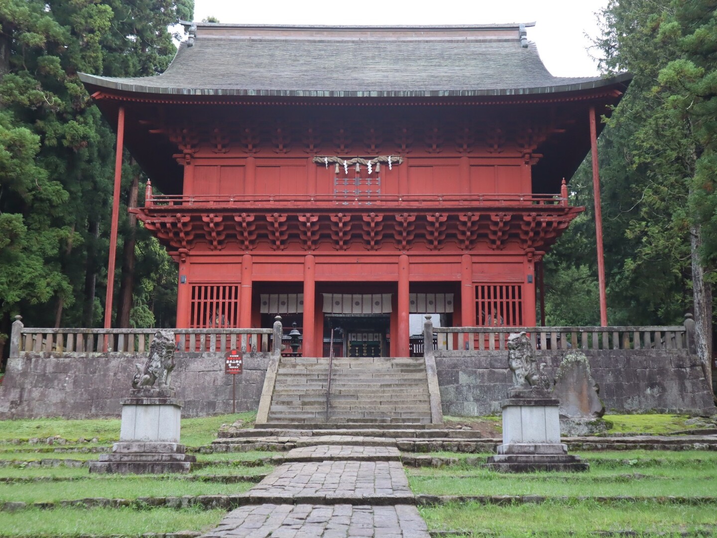 こんな狛犬が 岩木山神社には普 泉ヶ岳オヤジさんのモーメント Yamap ヤマップ