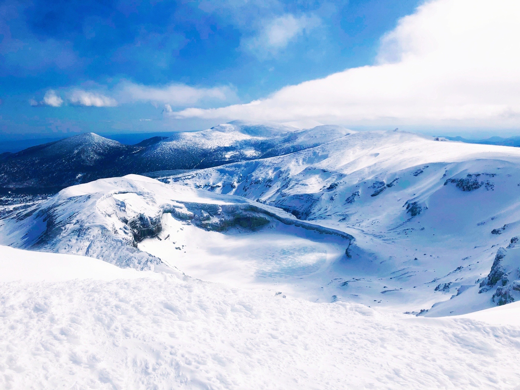 蔵王 お釜 樹氷 スノーモンスター 02 21 もんもんさんの蔵王山 雁戸山 不忘山の活動データ Yamap ヤマップ