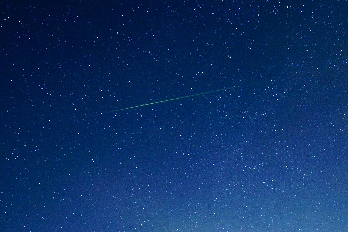 流れ星と星空 天山 佐賀県 の写真10枚目 前の画像を拡大したものです Yamap ヤマップ