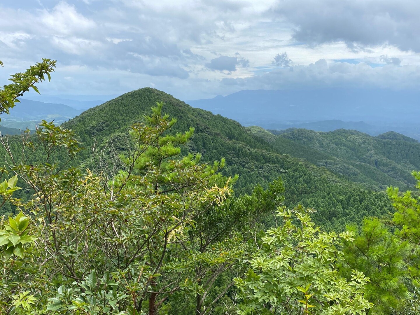 本仏石・長尾山 / ようちゃんさんの長尾山・烏帽子岳の活動データ YAMAP / ヤマップ