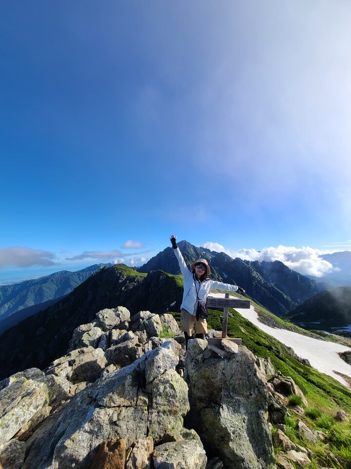 立山 雄山 立山 大汝山 立山 富士ノ折立 真砂岳 別山 剱御前山 剱御前 立山 雄山 浄土山の写真41枚目 朝早いので貸し切り ずっと居たいけ Yamap ヤマップ