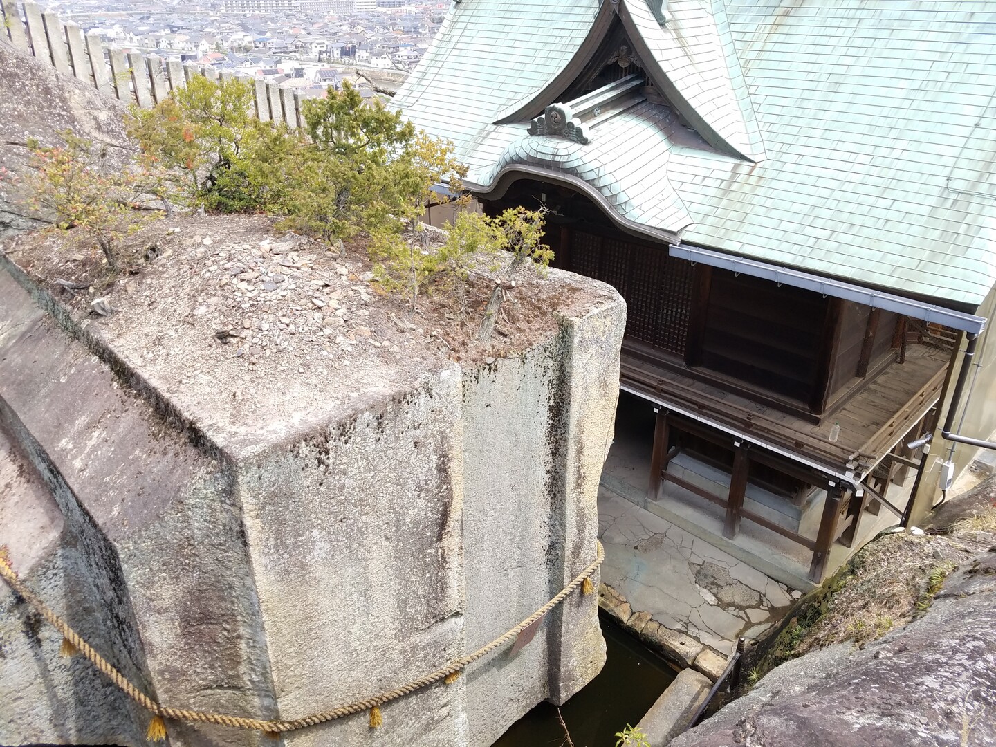 なんだ こりゃ 石の宝殿 In 生石神社 一石さんの明石市 加古川市 高砂市の活動日記 Yamap ヤマップ