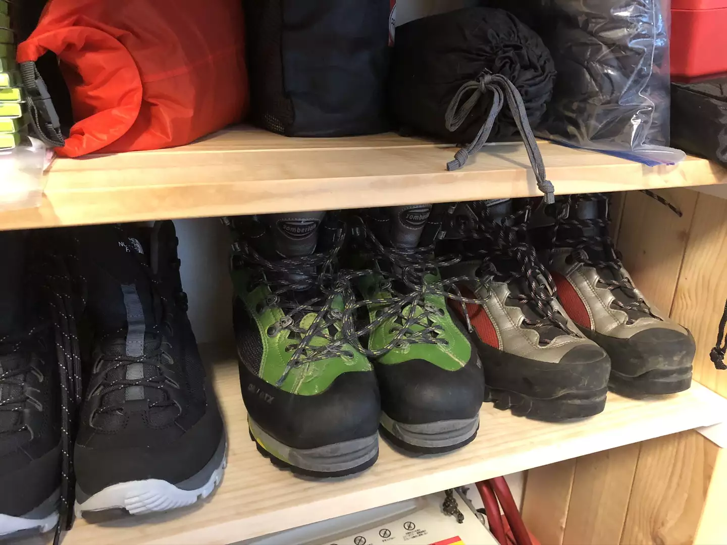 登山靴の収納棚 ヒロ757さんの多摩 湘南の活動データ Yamap ヤマップ