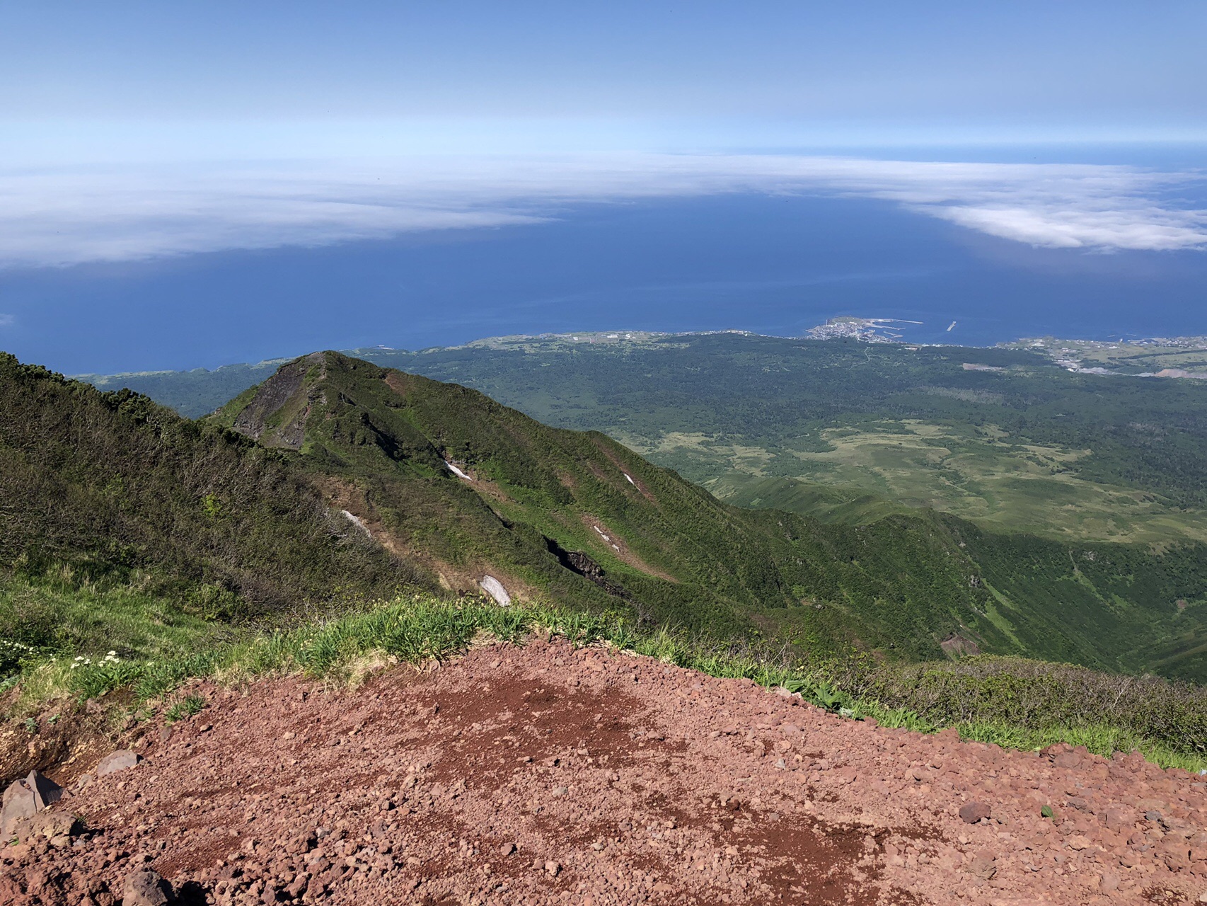 利尻山 鴛泊から沓形へ みわたんさんの利尻島 利尻山の活動データ Yamap ヤマップ