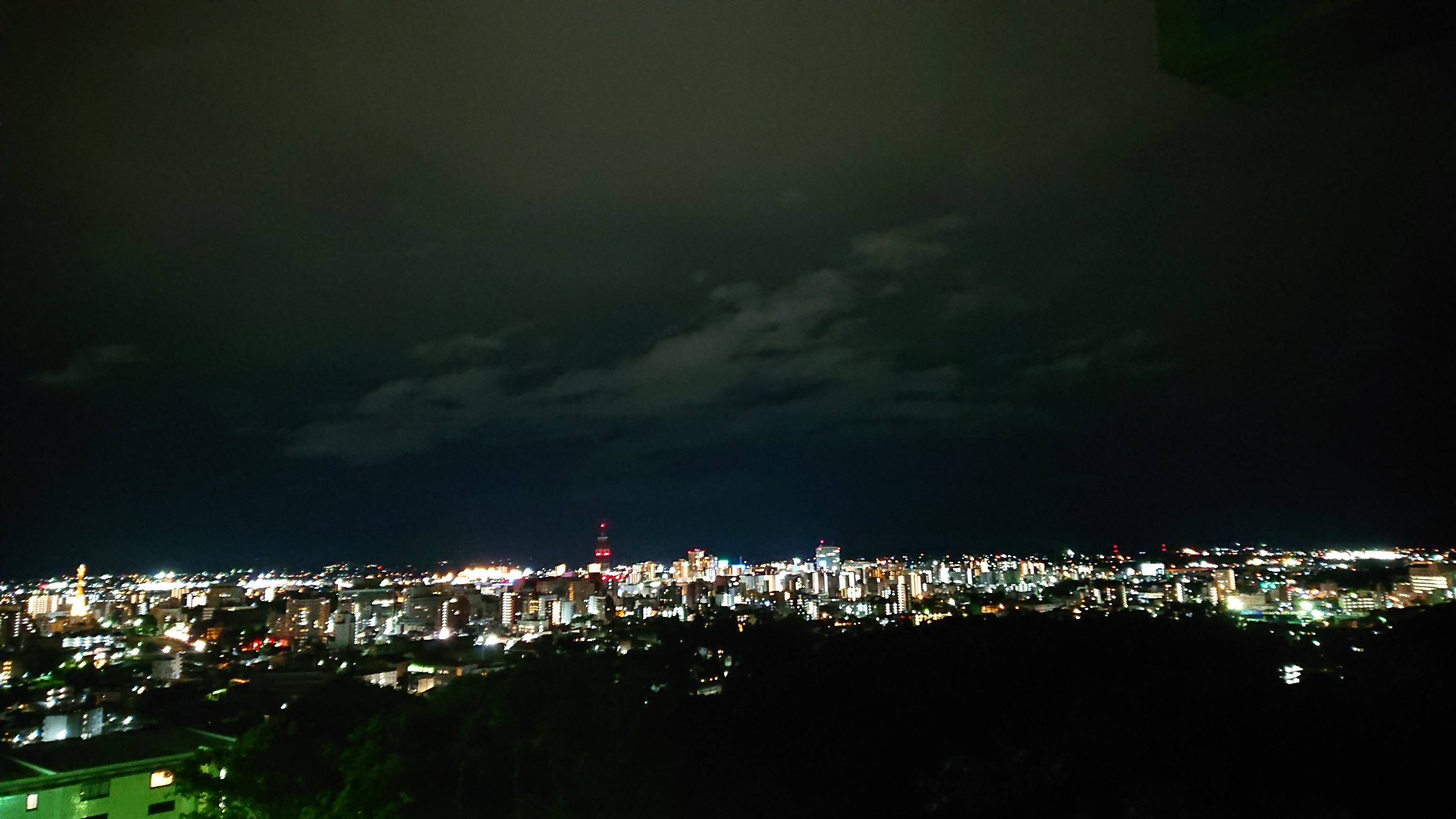 岩山の展望台は盛岡の夜景で人気スポットで G Mikiさんのモーメント Yamap ヤマップ