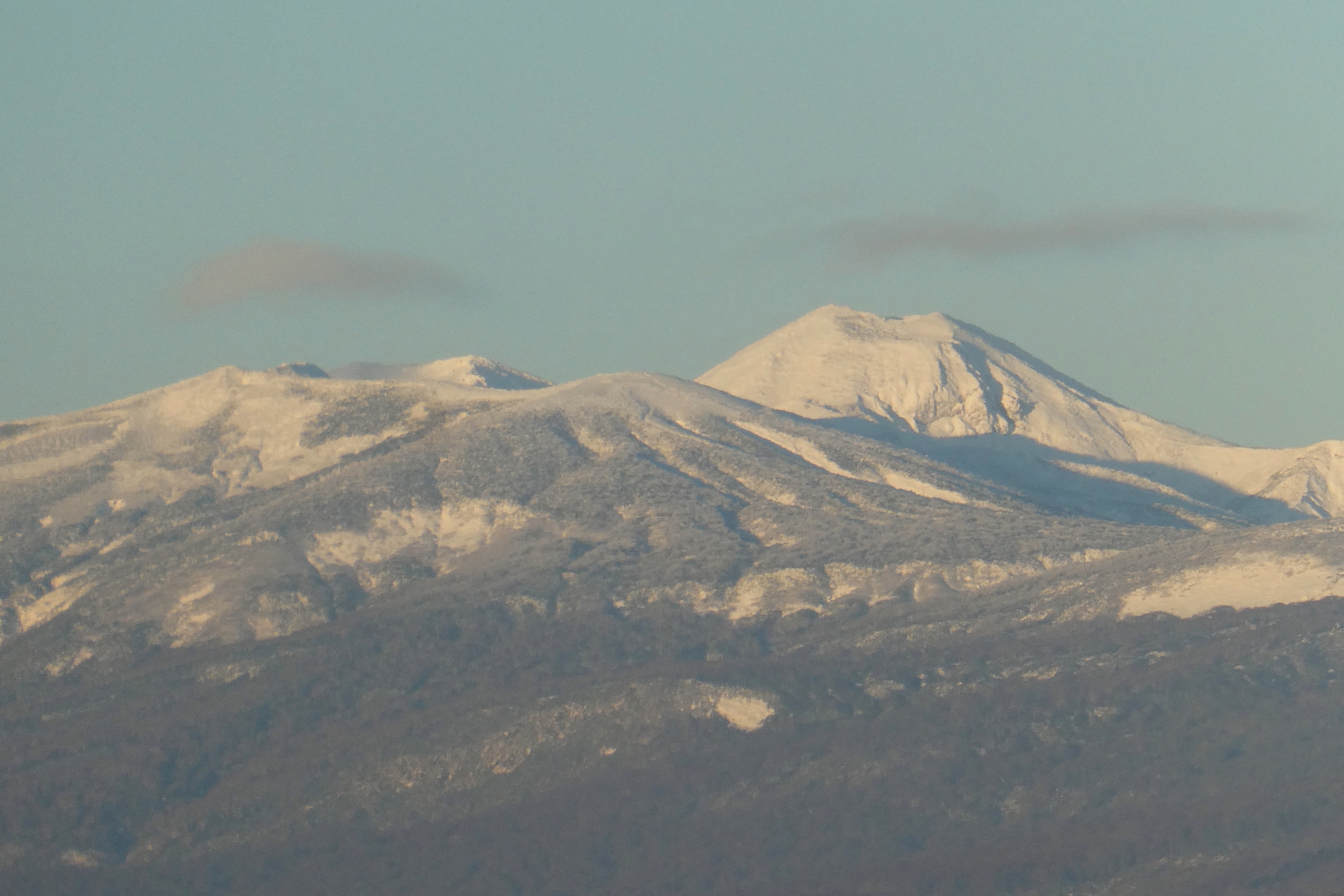 朝散歩 岩手山 奥羽山脈等の山並み 呑気なおじーちゃんさんのウォーキングの活動データ Yamap ヤマップ
