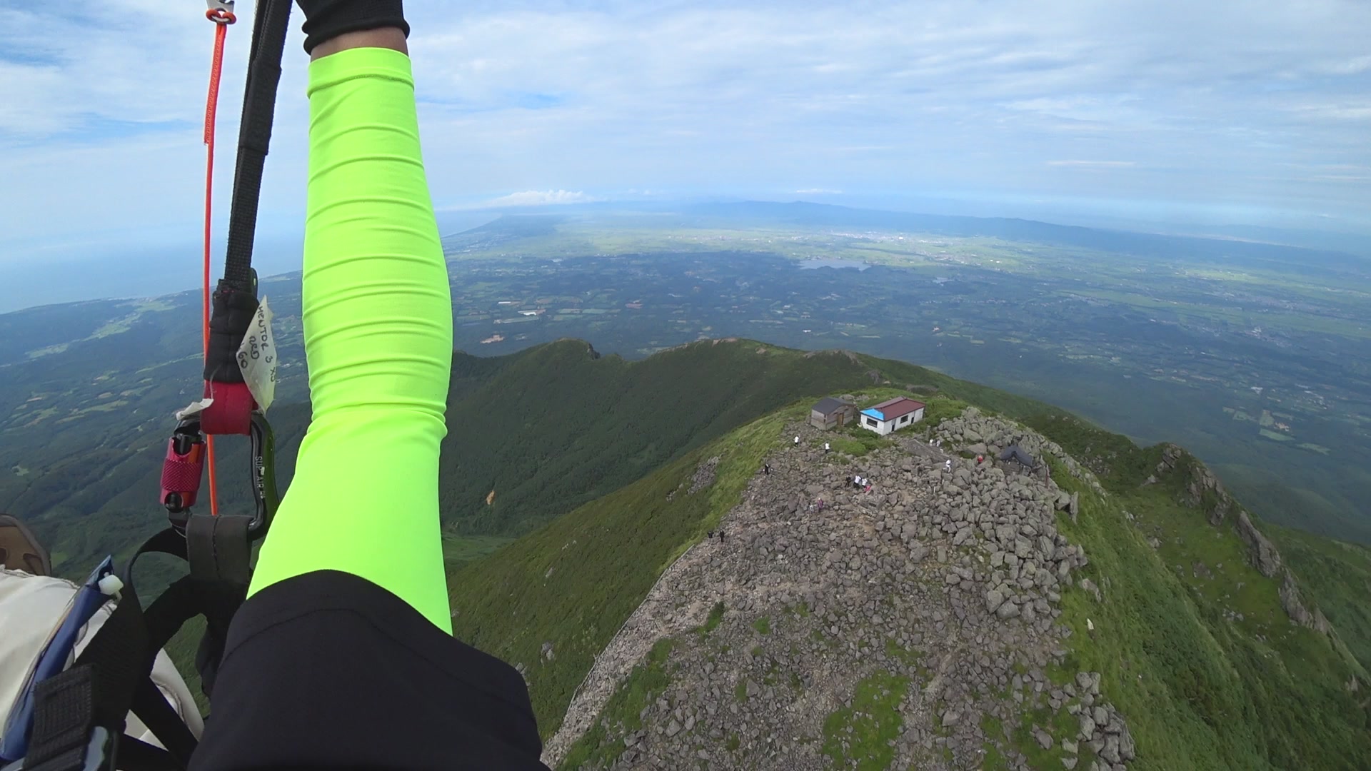 岩木山の山頂を見た Osa さんの岩木山 岩鬼山 鳥海山 鍋森山の活動データ Yamap ヤマップ