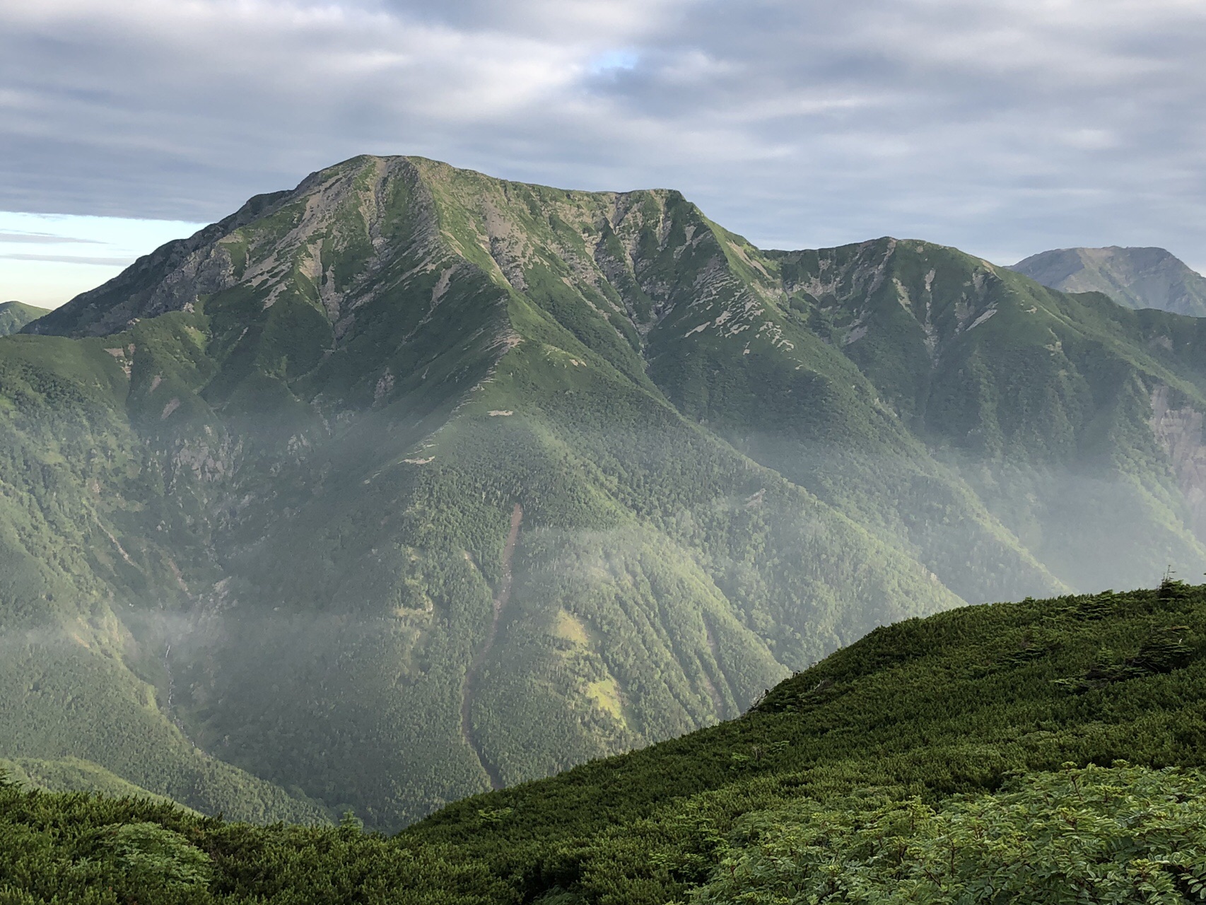 南アルプス縦走 聖岳 光岳 易老渡周回 ソロ 山荘1泊 前泊 だったんさんの聖岳 大沢岳 光岳の活動データ Yamap ヤマップ