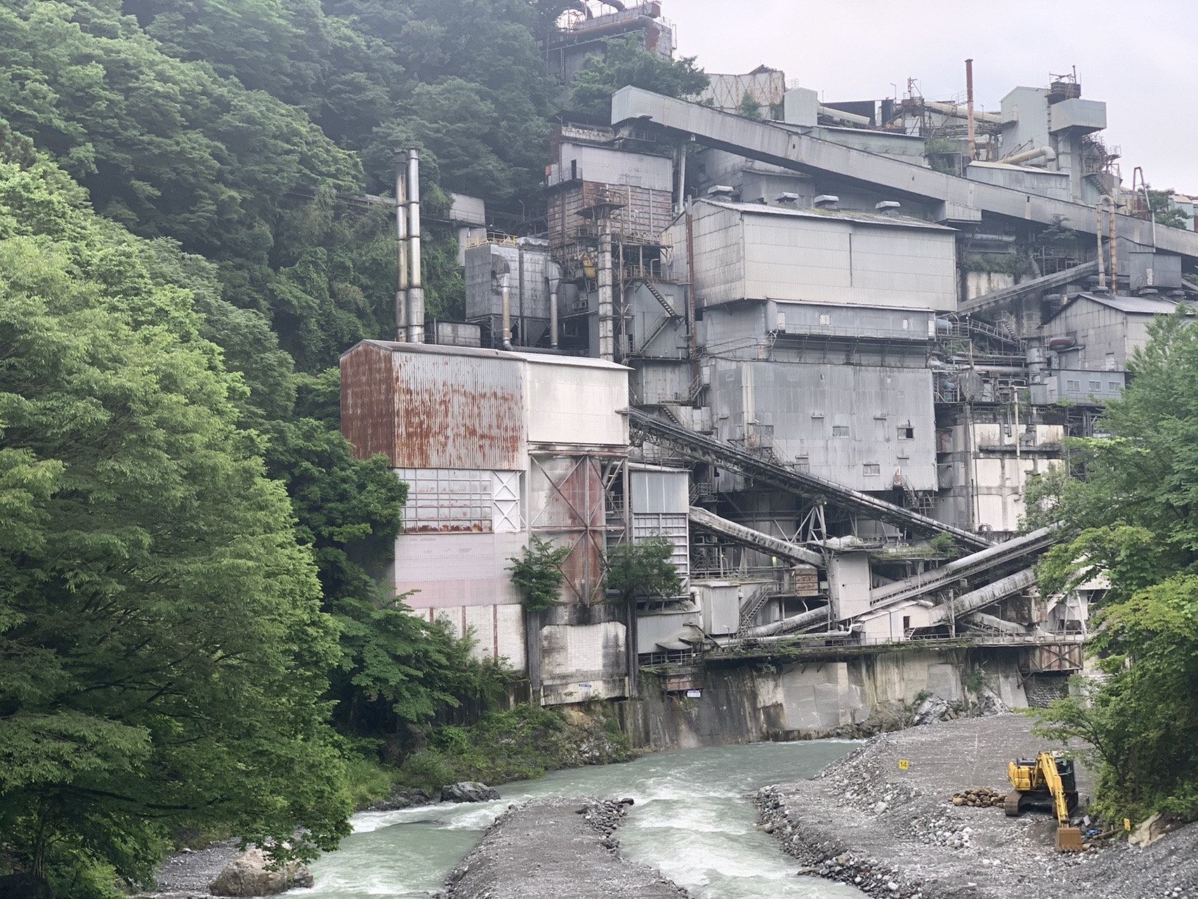 三大急登を登ってみれば富士山お迎え 嬉しいな 奥多摩駅 大休場尾根 本仁田山 鋸尾根 川苔山 鳩ノ巣駅 奥多摩温泉もえぎの湯 Otouさんの川苔山 川乗山 の活動日記 Yamap ヤマップ