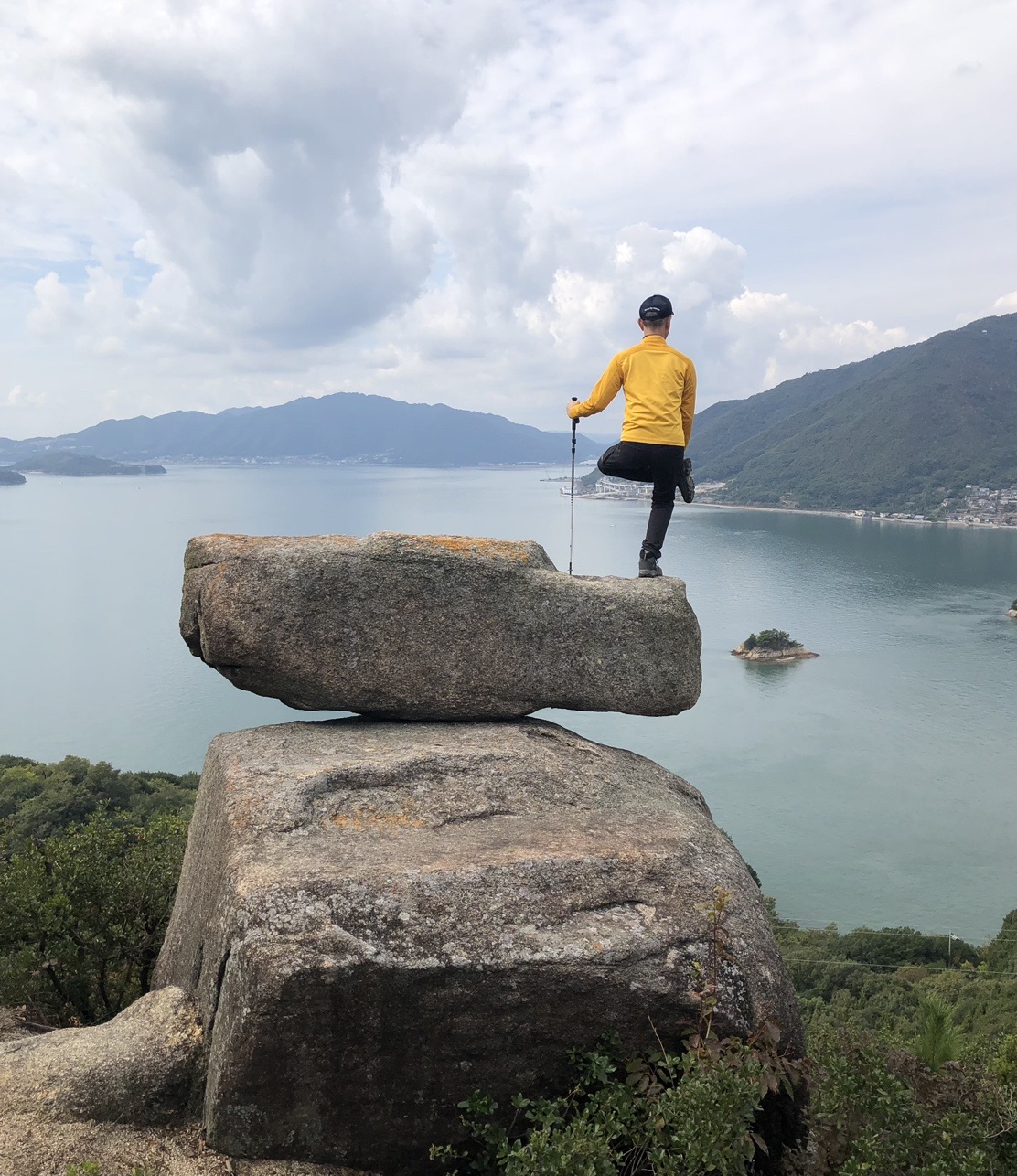 岩子島の ゆるぎ岩 尾道市岩子島 くにさんさんの尾道市の活動日記 Yamap ヤマップ