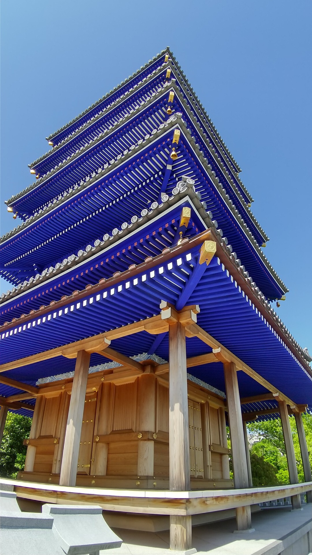 中山寺の 青い五重塔 たかひでさんさんのモーメント Yamap ヤマップ