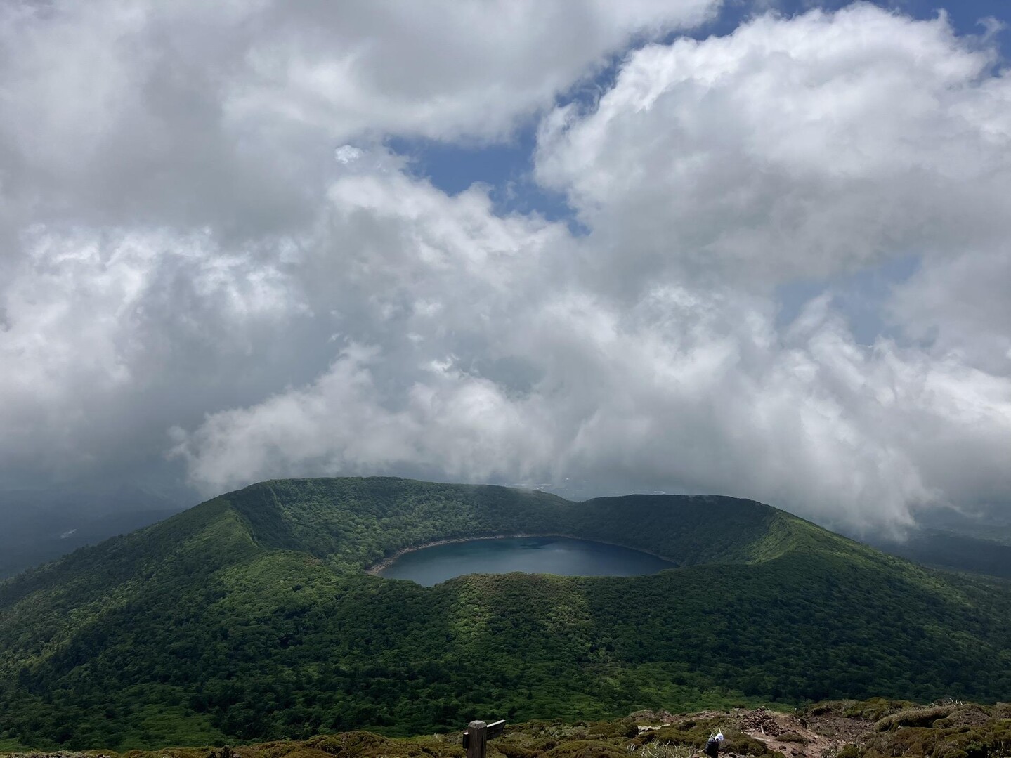 韓国岳（霧島山）・白鳥山 / ひろとしさんの霧島山・韓国岳・高千穂峰・夷守岳・烏帽子岳の活動データ | YAMAP / ヤマップ