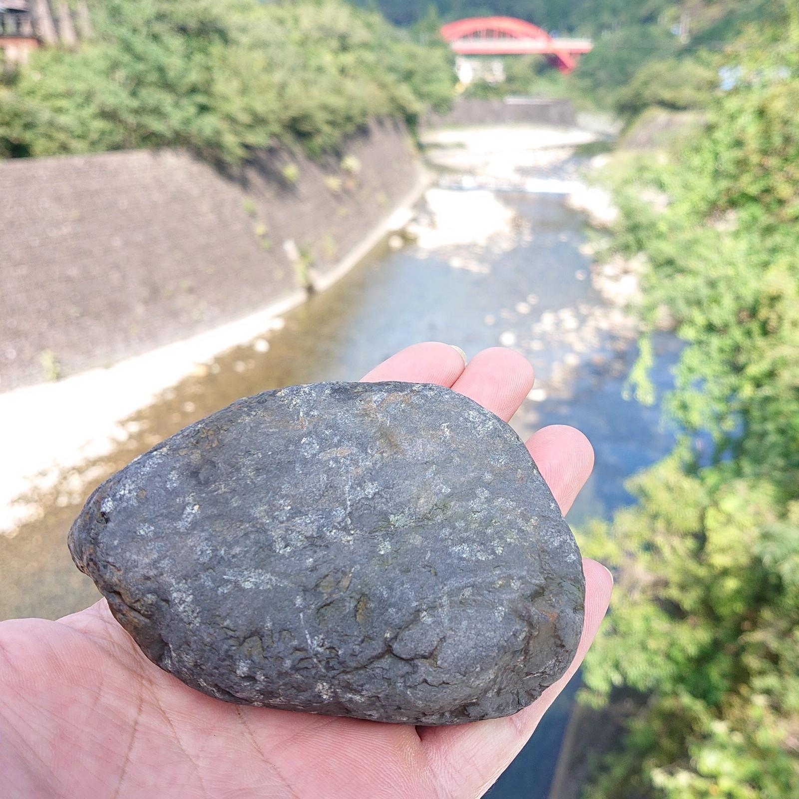 渡良瀬川の桜石を採取してきました。 渡良... / usamiさんのモーメント 