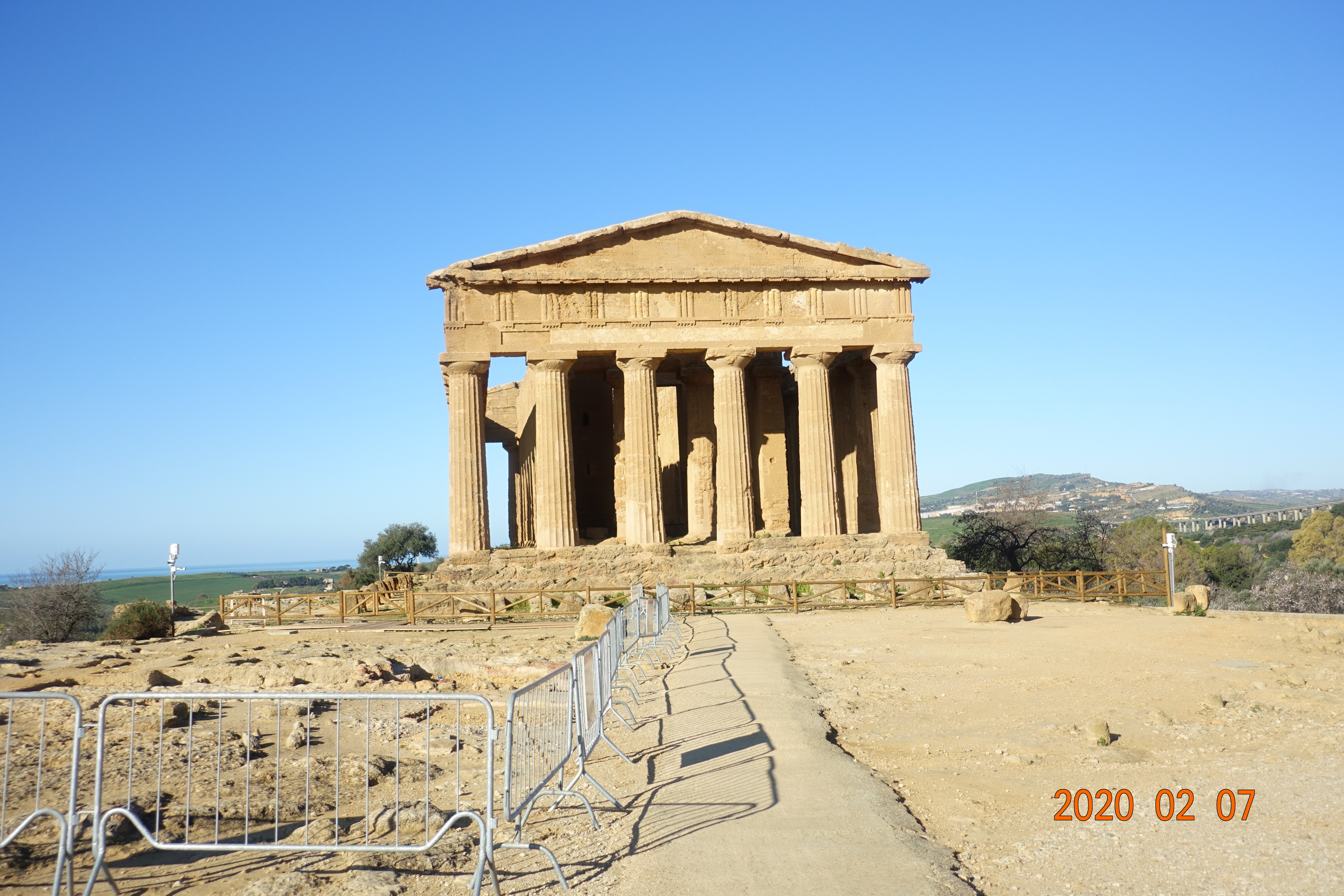 気質アップ 世界遺産の街並み イタリア アグリジェントのローマ劇場 F4画用紙 水彩画原画 Mojeirysy Pl