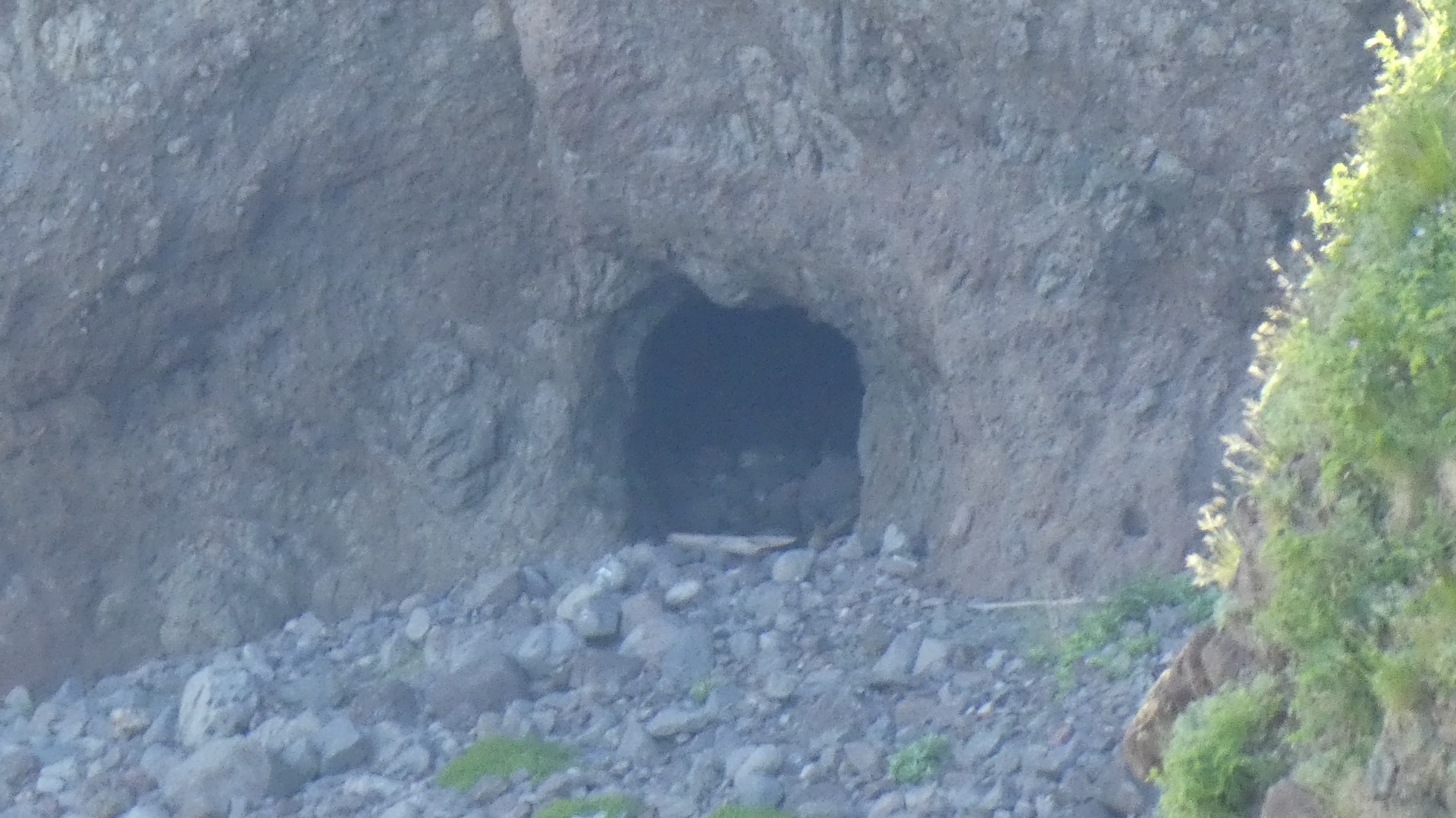 二つの悲話 シャコタンブルーの神威岬 Chibitaさんの積丹半島北部 積丹岳の活動日記 Yamap ヤマップ