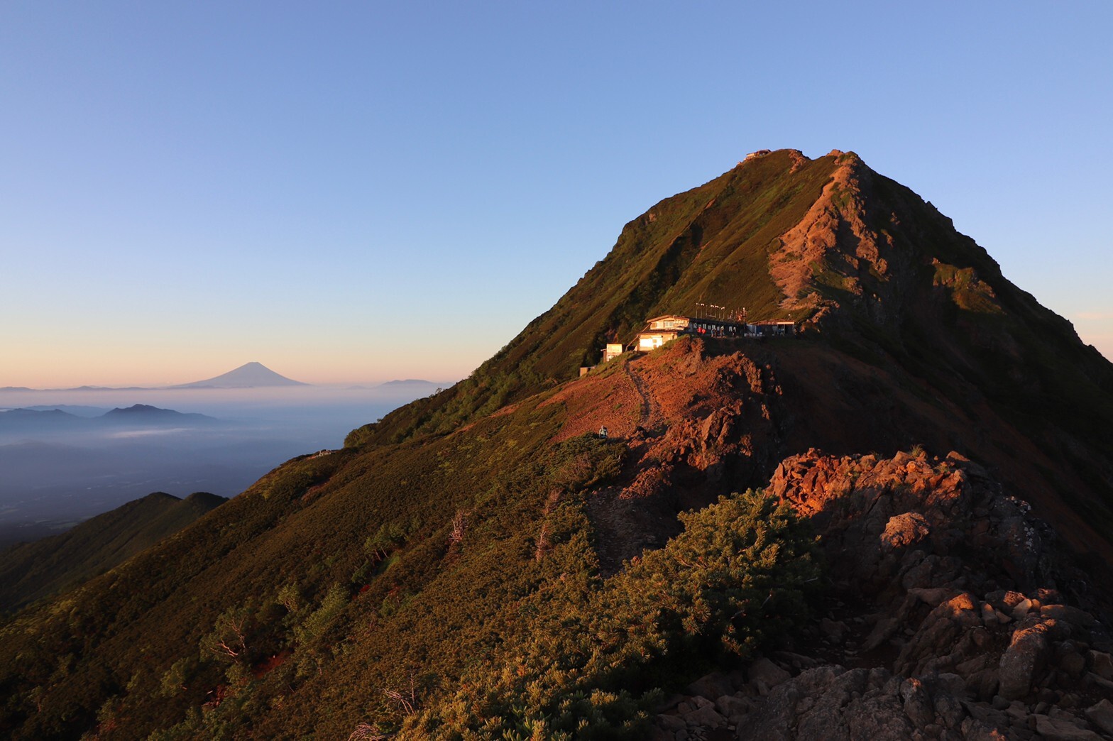 中岳(八ヶ岳)・阿弥陀岳・地蔵ノ頭・赤岳(八ヶ岳) / かくぞーさんの八ヶ岳（赤岳・硫黄岳・天狗岳）の活動データ YAMAP / ヤマップ