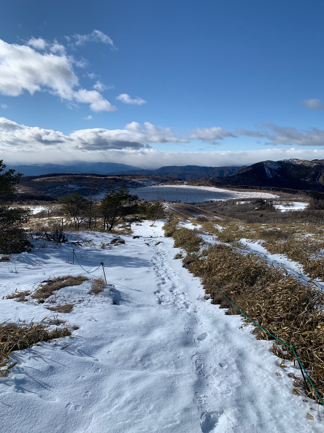 車山高原 元旦トレッキング Wk1987さんの霧ヶ峰 車山 大笹峰の活動データ Yamap ヤマップ