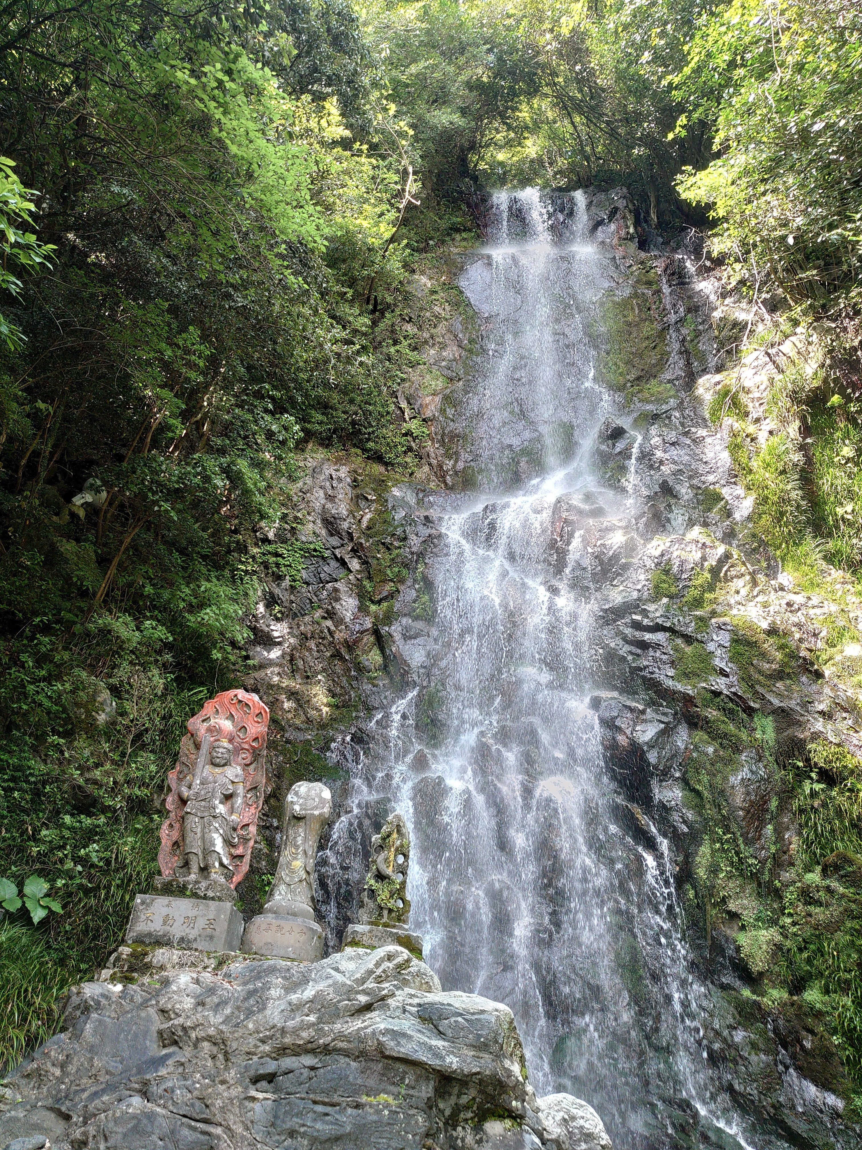 清水の滝散策 佐賀県小城市 05 21 タカ坊さんの天山 佐賀県 の活動データ Yamap ヤマップ