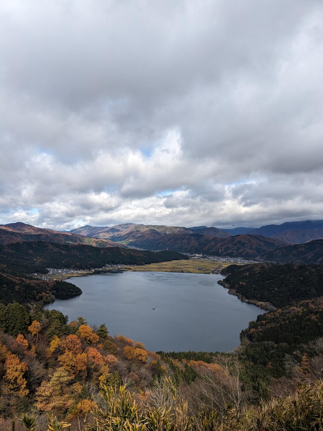 余呉湖一周、賤ヶ岳 / さとしさんの賤ヶ岳・山本山の活動データ | YAMAP / ヤマップ