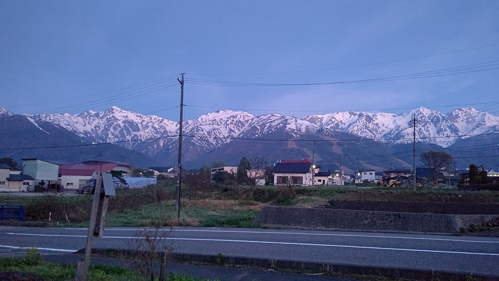 白馬鑓温泉22 05 06 07 白馬岳 小蓮華山の写真1枚目 テン泊地からの朝の天気 今回も良さそう Yamap ヤマップ